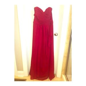 David’s Bridal bridesmaid dress - size 12